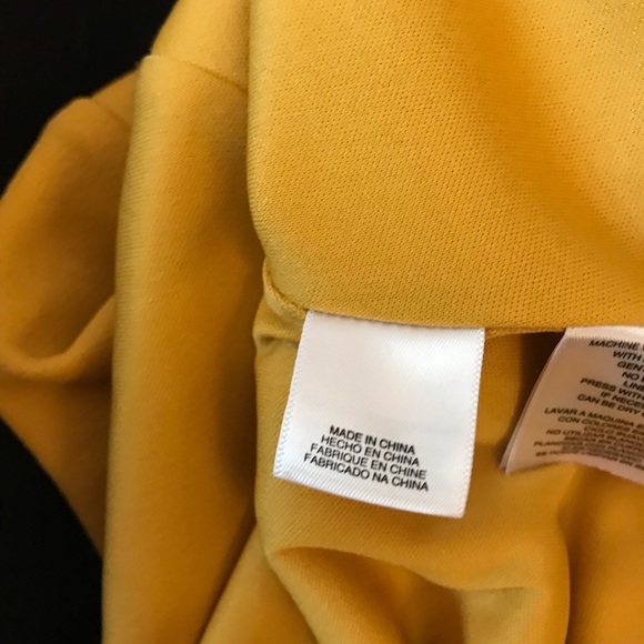 Slate and Willow yellow-gold asymmetrical dress Size 4 - Picture 9 of 9